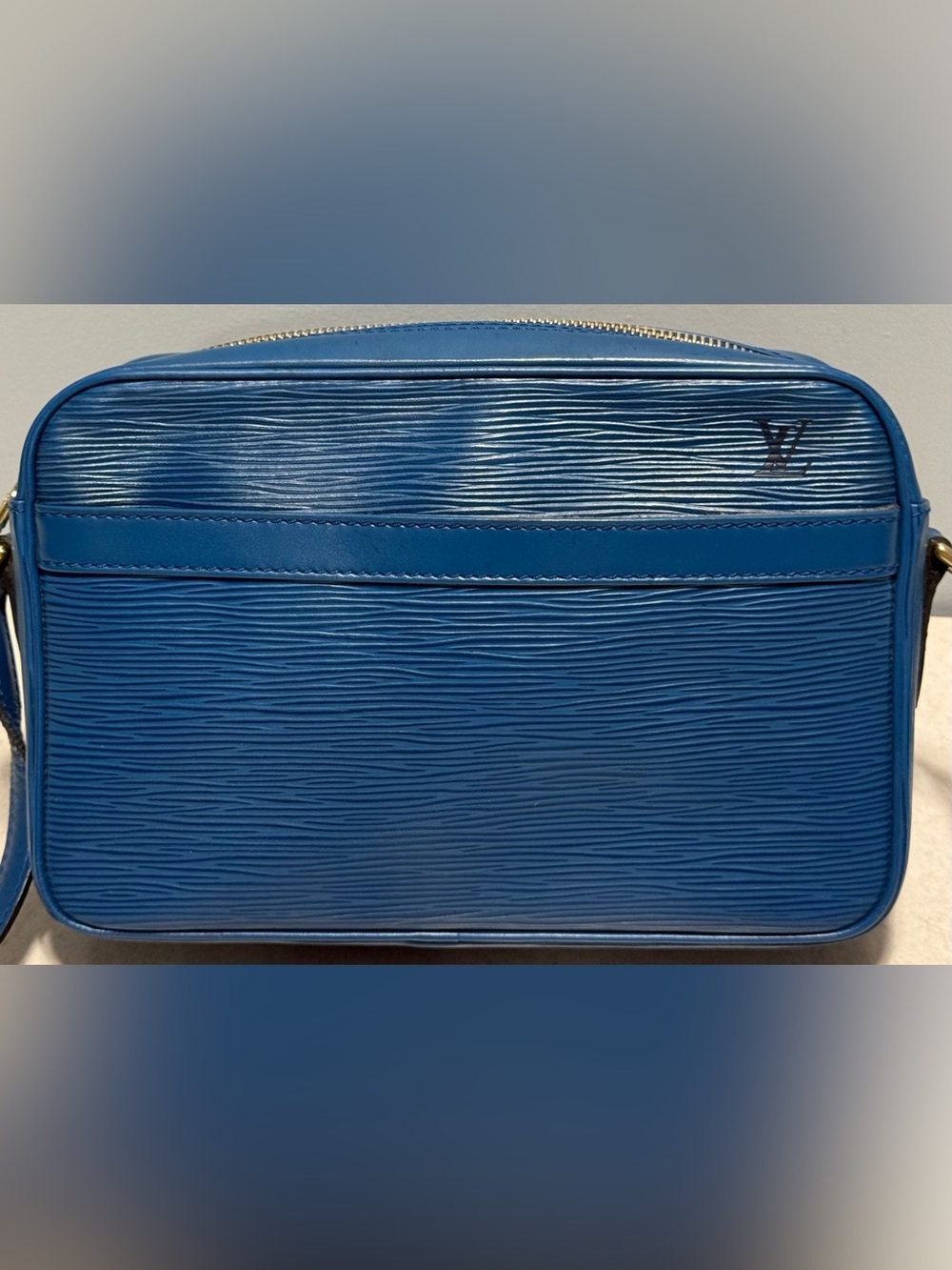 Louis Vuitton Vintage Trocadero Epi Leather - Picture 3 of 16